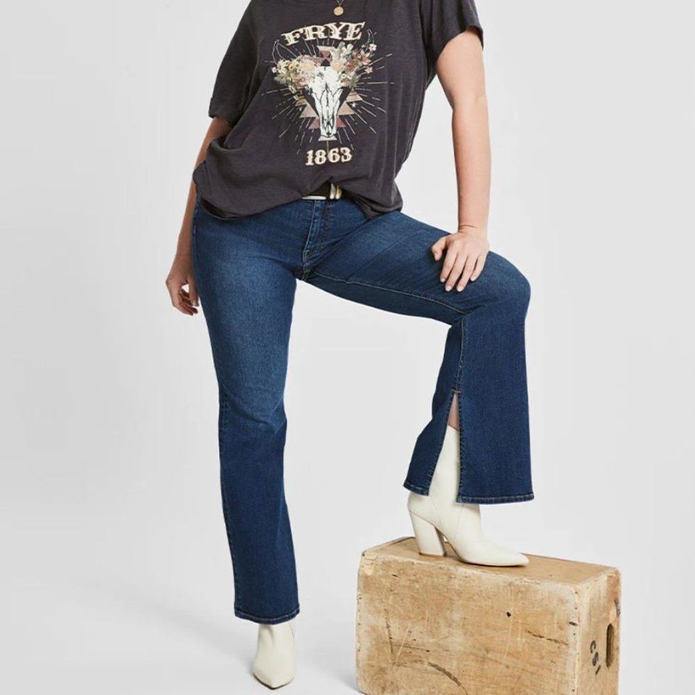 Frye Mid-Rise Split Hem Flare Jean Size 2